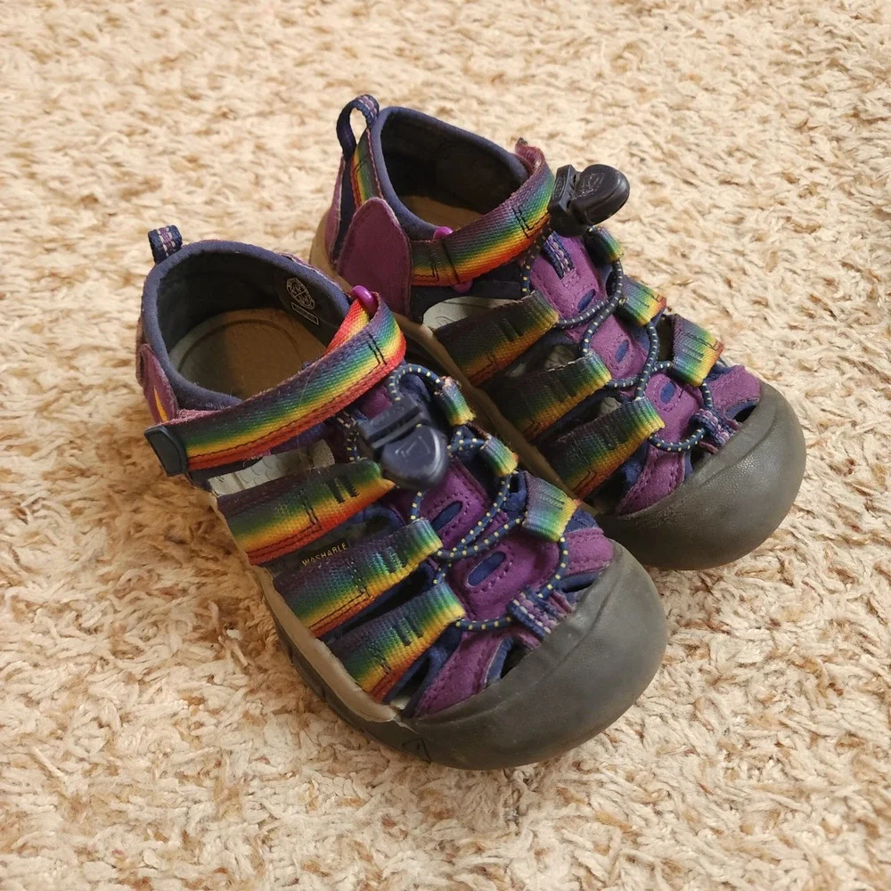 Keen Newport H2 Sandals Kids Size 10 Purple Rainbow Waterproof Sport Hiking